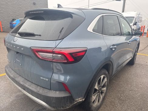 Used 2023 Ford Escape Platinum image 20