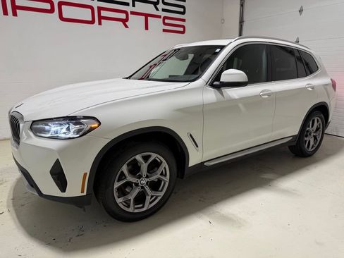 Used 2024 BMW X3 xDrive30i AWD/4WD image 2