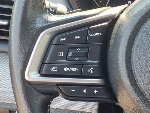 Used 2025 Subaru Legacy Premium AWD/4WD image 11
