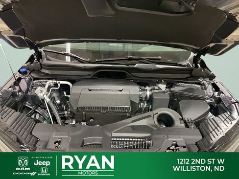 New 2026 Honda Pilot Touring image 13