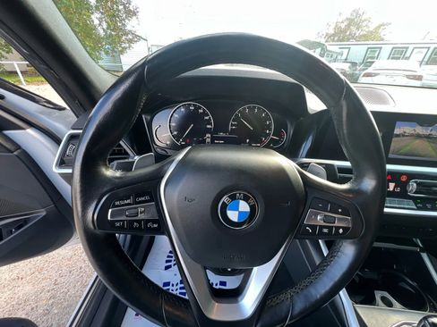 Used 2020 BMW 330i xDrive Sedan w/ Convenience Package AWD/4WD image 12