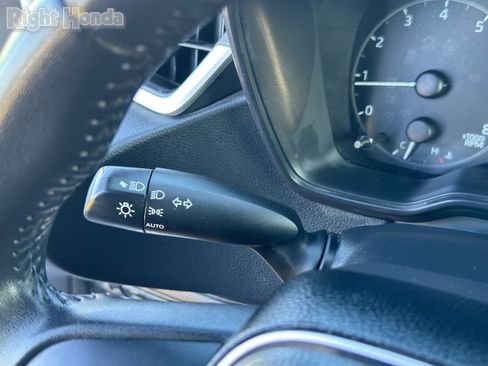 Used 2024 Toyota Corolla SE image 31