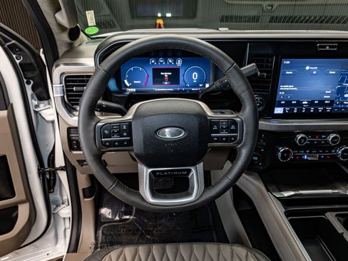 Used 2026 Ford F350 Platinum w/ Platinum Plus Package image 17