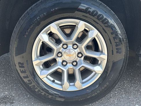 Used 2025 Chevrolet Tahoe LT RWD image 31