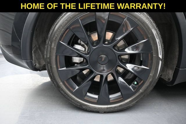 Used 2023 Tesla Model Y Long Range AWD/4WD image 64