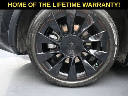 Used 2023 Tesla Model Y Long Range AWD/4WD image 64