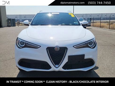 Used 2019 Alfa Romeo Stelvio RWD image 2