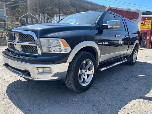 Used 2009 Dodge Ram 1500 Truck Laramie image 2