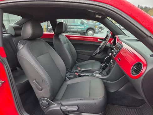 Used 2013 Volkswagen Beetle 2.5 FWD image 17