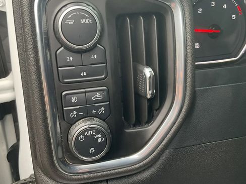 Used 2023 Chevrolet Silverado 2500 LT w/ Convenience Package AWD/4WD image 29