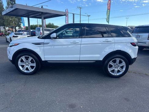 Used 2015 Land Rover Range Rover Evoque Pure Plus AWD/4WD image 9