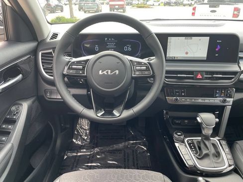 New 2026 Kia Seltos S AWD/4WD image 12
