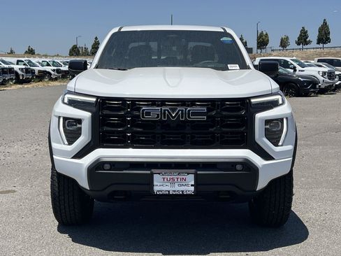 New 2026 GMC Canyon Elevation w/ Convenience Package RWD image 8
