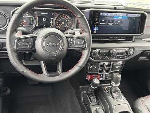 New 2026 Jeep Wrangler Unlimited Rubicon 392 image 17