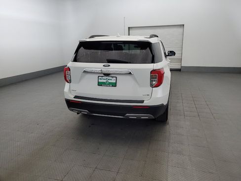 Used 2020 Ford Explorer XLT w/ Equipment Group 202A AWD/4WD image 7