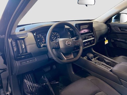 New 2026 Nissan Pathfinder SV FWD image 9