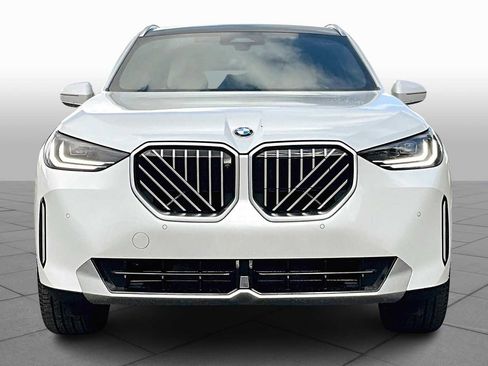 New 2026 BMW X3 xDrive30 w/ Premium Package image 3