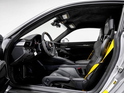 Used 2019 Porsche 911 GT3 RS image 20