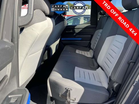 Used 2024 Toyota Tacoma TRD Off-Road image 17