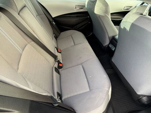 Certified 2025 Toyota Corolla SE image 32