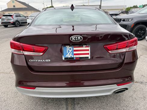 Used 2018 Kia Optima LX FWD image 15