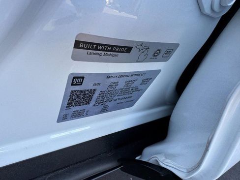 New 2026 Chevrolet Traverse LT image 18