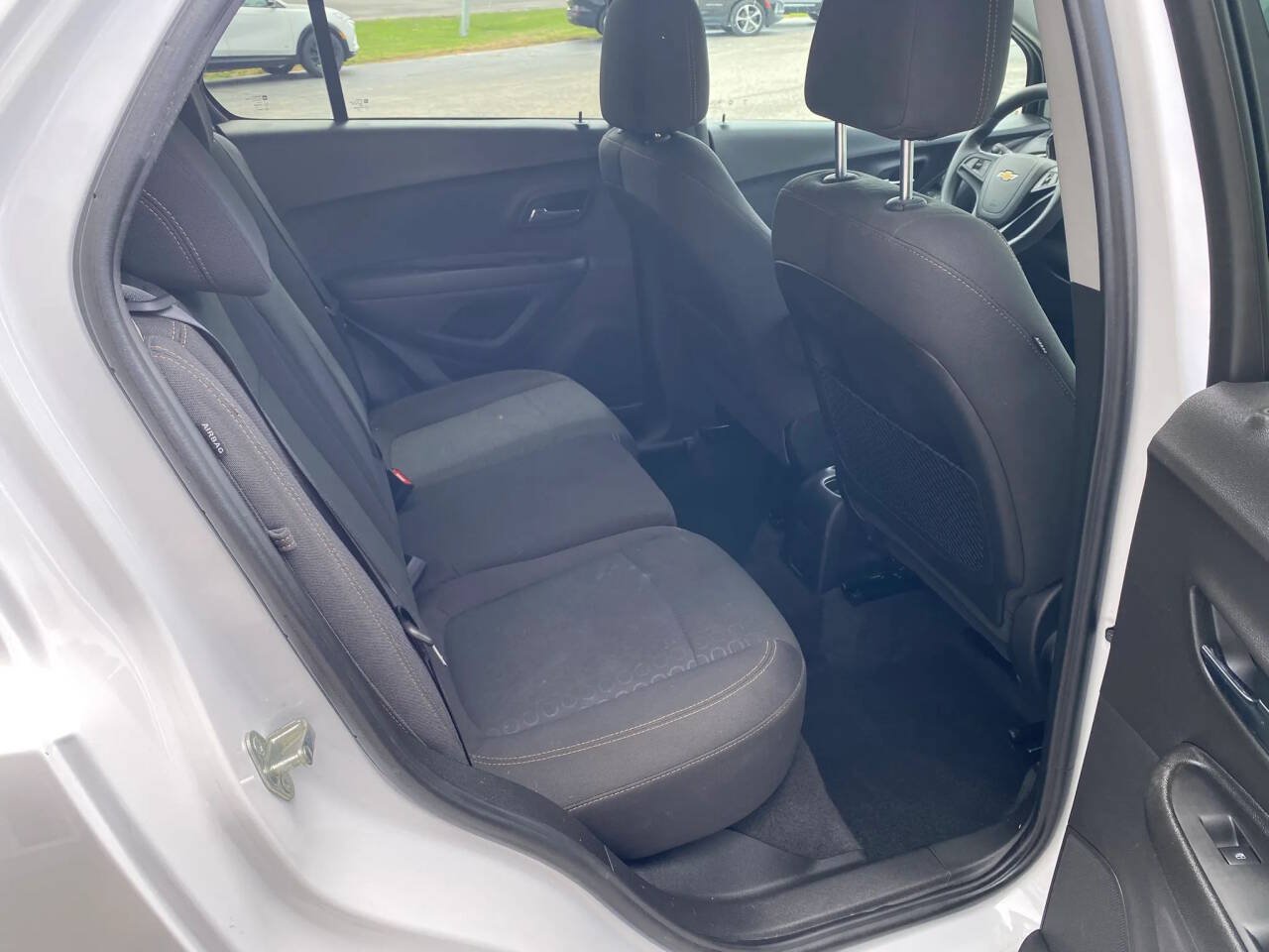 Used 2020 Chevrolet Trax LS w/ Tint and Cruise Package AWD/4WD image 23