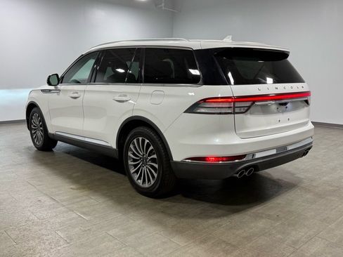 Used 2020 Lincoln Aviator Reserve w/ Elements Package Plus image 6