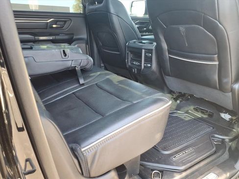 Used 2020 RAM 1500 Limited w/ Black Appearance Package image 13