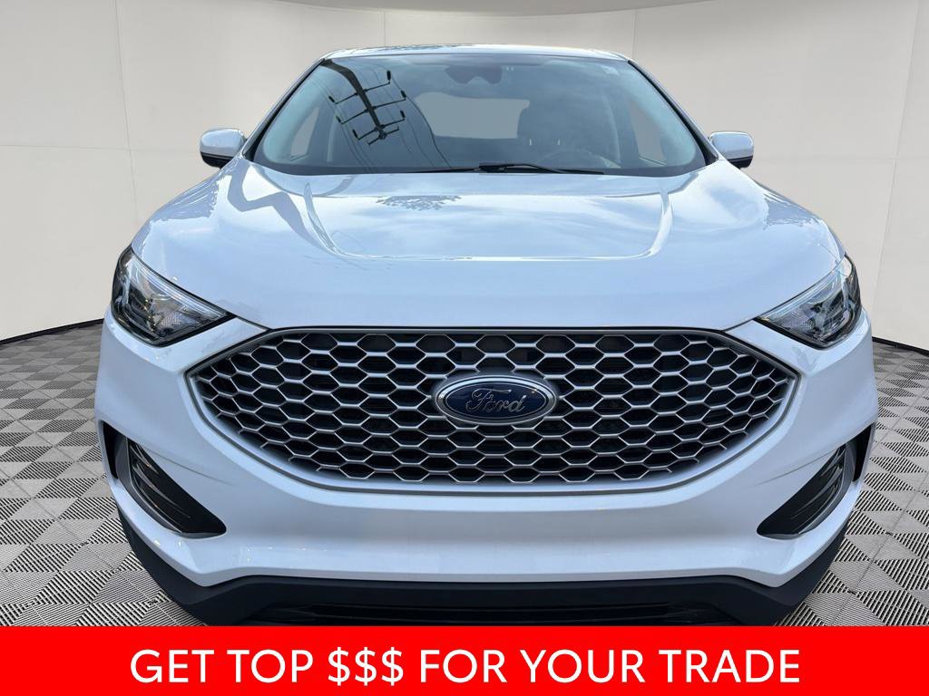 Used 2024 Ford Edge SEL AWD/4WD image 2
