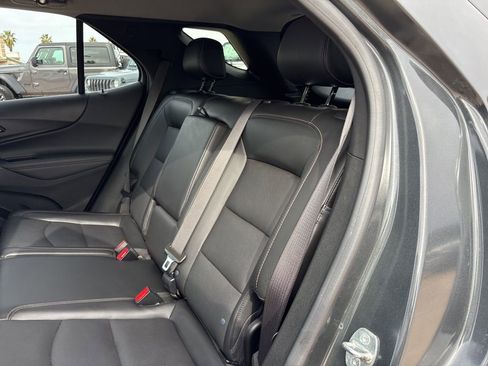 Used 2021 Chevrolet Equinox Premier image 18