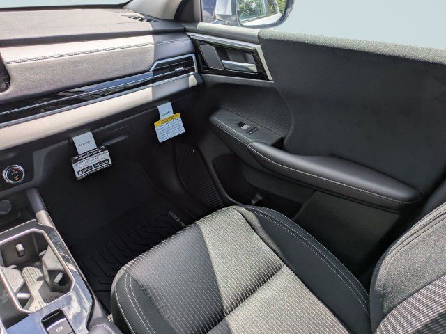 New 2026 Mitsubishi Outlander ES FWD image 17