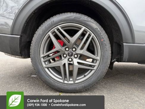 New 2026 Ford Explorer ST w/ Sun And Sound Package image 8