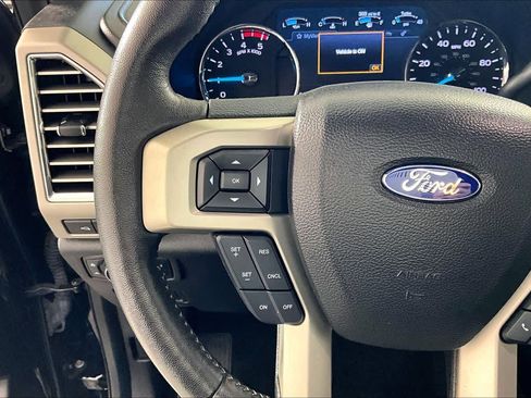 Used 2017 Ford F250 Lariat w/ Lariat Ultimate Package image 24