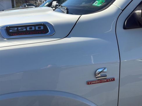 Used 2020 RAM 2500 Laramie image 7