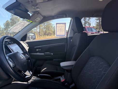 Used 2021 Mitsubishi Outlander Sport SE AWD/4WD image 15