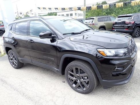 New 2026 Jeep Compass Limited AWD/4WD image 9