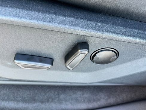 New 2025 Ford F150 Lariat w/ Equipment Group 501A Mid image 19