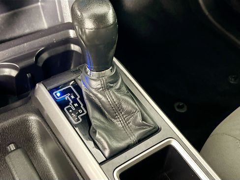 Used 2021 Toyota Tacoma SR5 RWD image 23