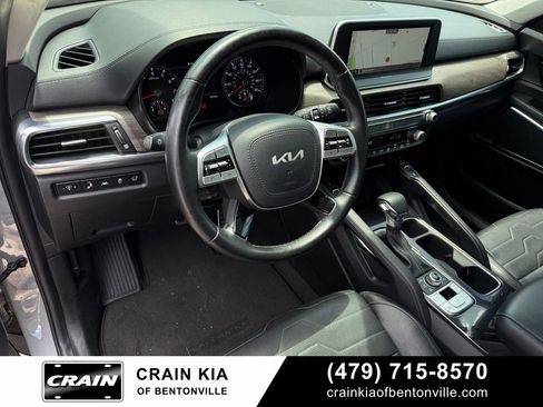 Certified 2022 Kia Telluride SX w/ SX Prestige Package AWD/4WD image 9