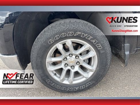 Used 2022 Chevrolet Silverado 1500 LT AWD/4WD image 16