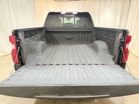 Used 2019 Chevrolet Silverado 1500 LT w/ All-Star Edition image 11