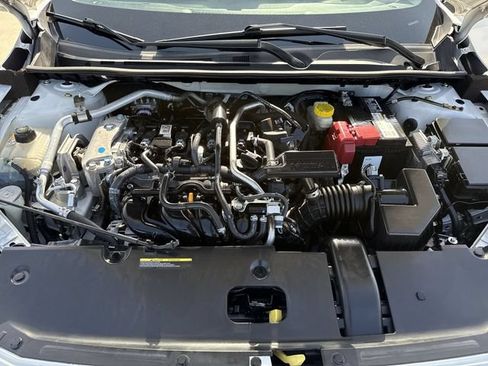 Used 2023 Nissan Sentra SV FWD image 19