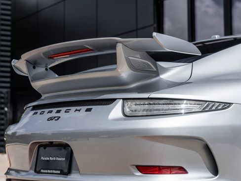 Certified 2016 Porsche 911 GT3 RWD image 14