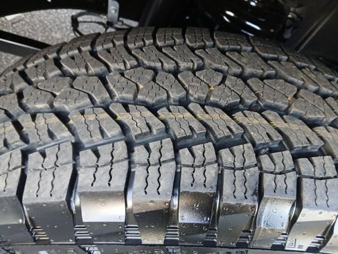 New 2026 Jeep Wrangler Unlimited Sport image 22