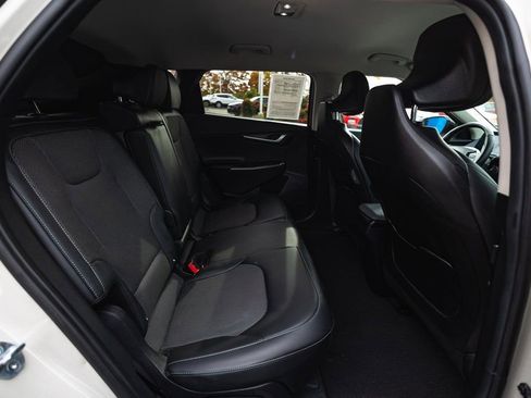 Used 2024 Kia EV6 Light image 23