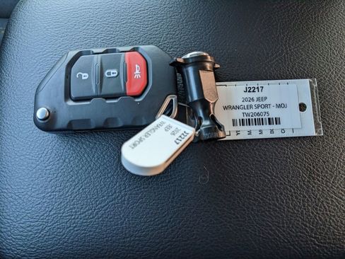 Used 2026 Jeep Wrangler Sport AWD/4WD image 29
