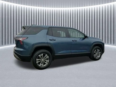 Used 2026 Chevrolet Equinox LT image 4