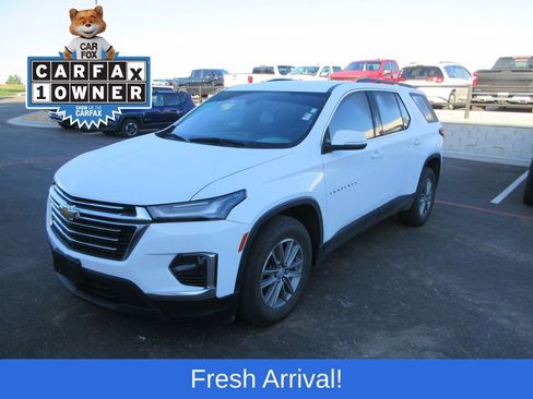Certified 2024 Chevrolet Traverse LT AWD/4WD image 1