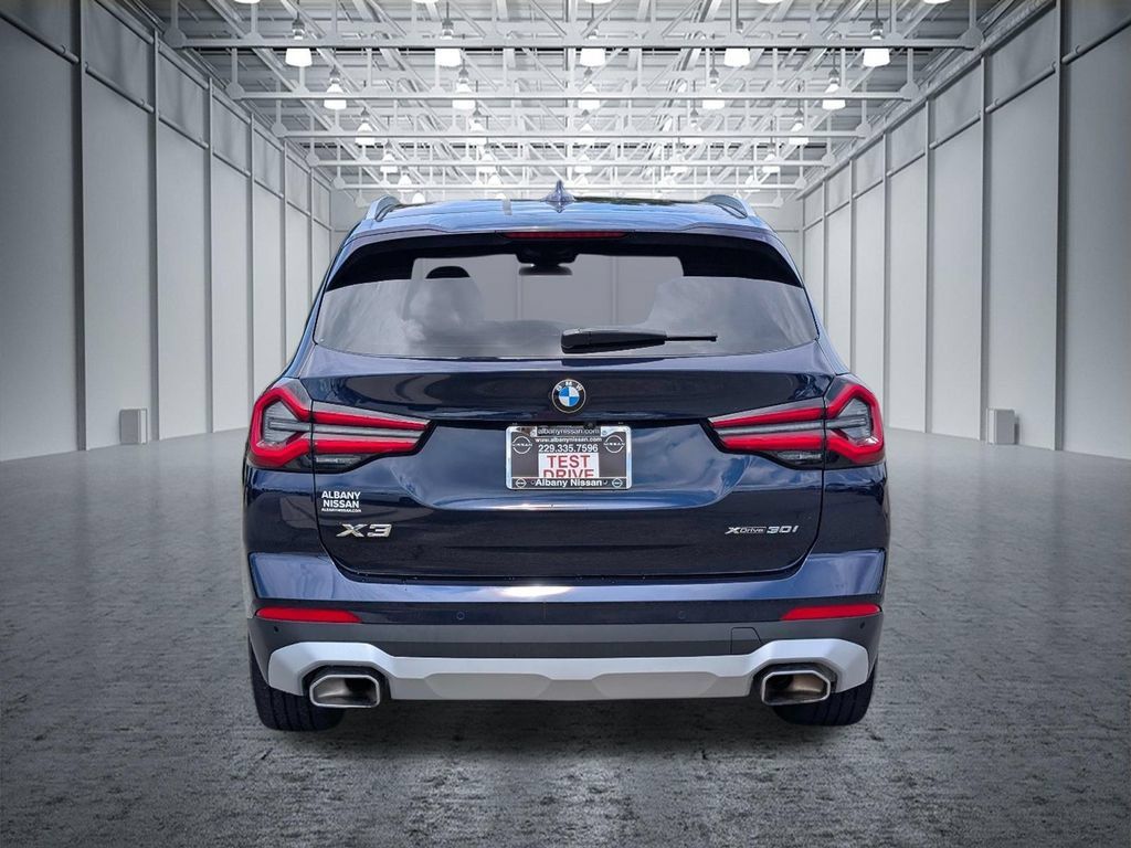 Used 2022 BMW X3 xDrive30i AWD/4WD image 9